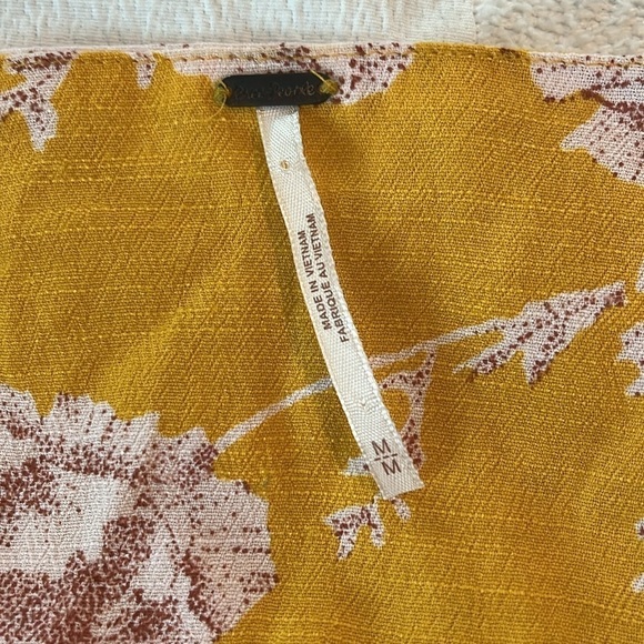 Free People Dress French Quarter Yellow Floral Mini Wrap Size M - Picture 4 of 7